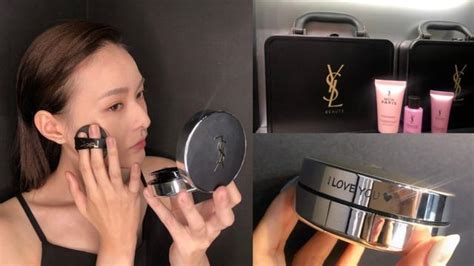 氣墊粉餅還能吸油？《YSL》全新特霧氣墊，隨身一顆超持久連定 